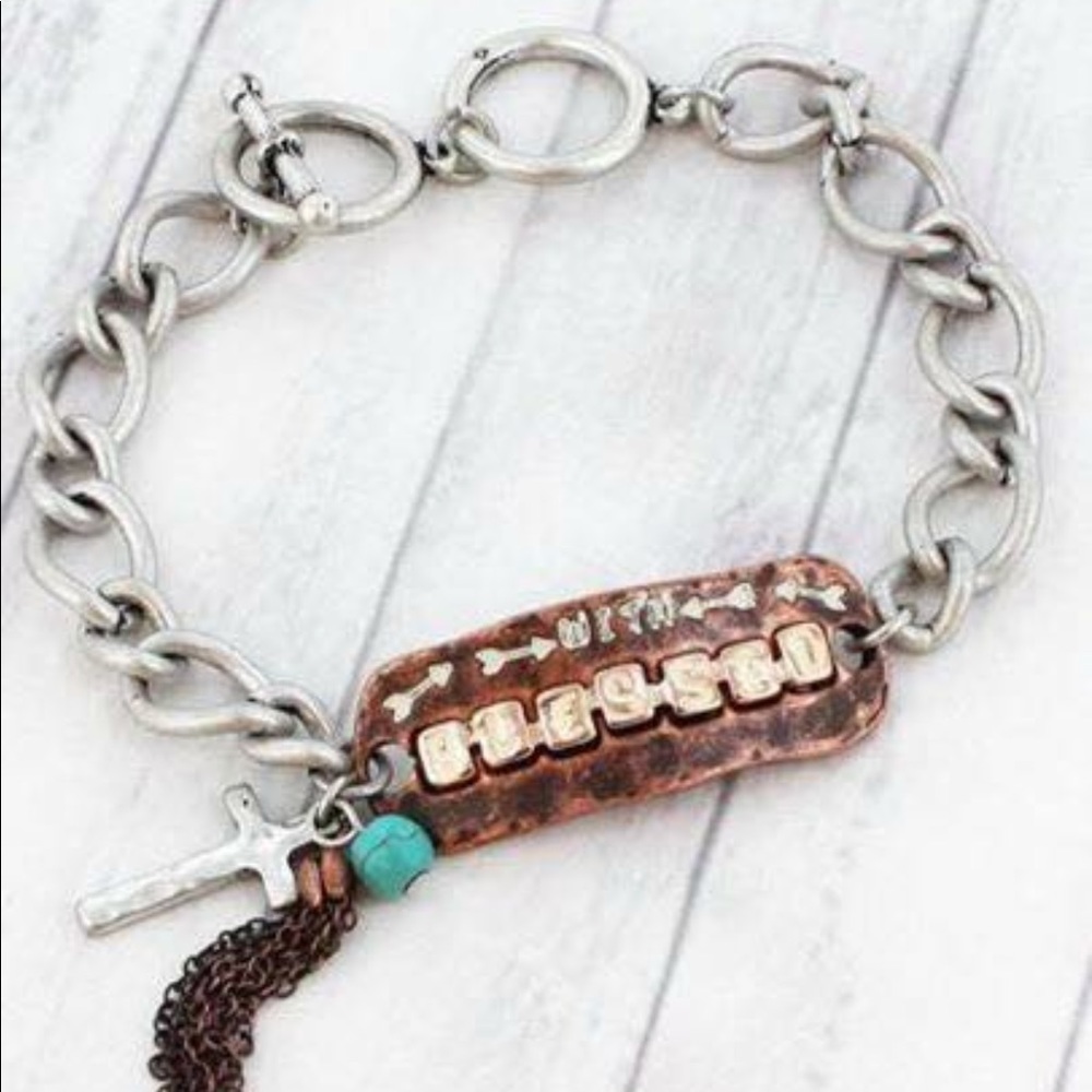 Bracelet